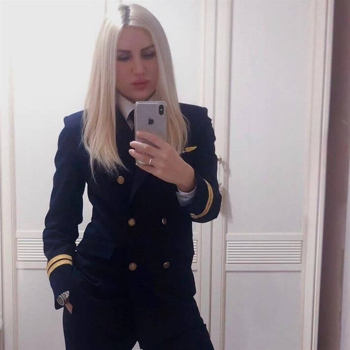 The Shockingly Raunchy Snaps Taken By Some Of Hottest Female Cabin Crew In The World! 342