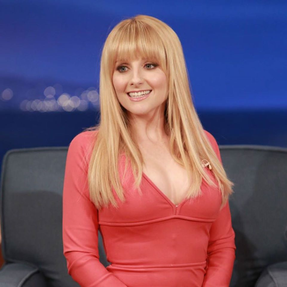 50 Sexy and Hot Melissa Rauch Pictures – Bikini, Ass, Boobs 115
