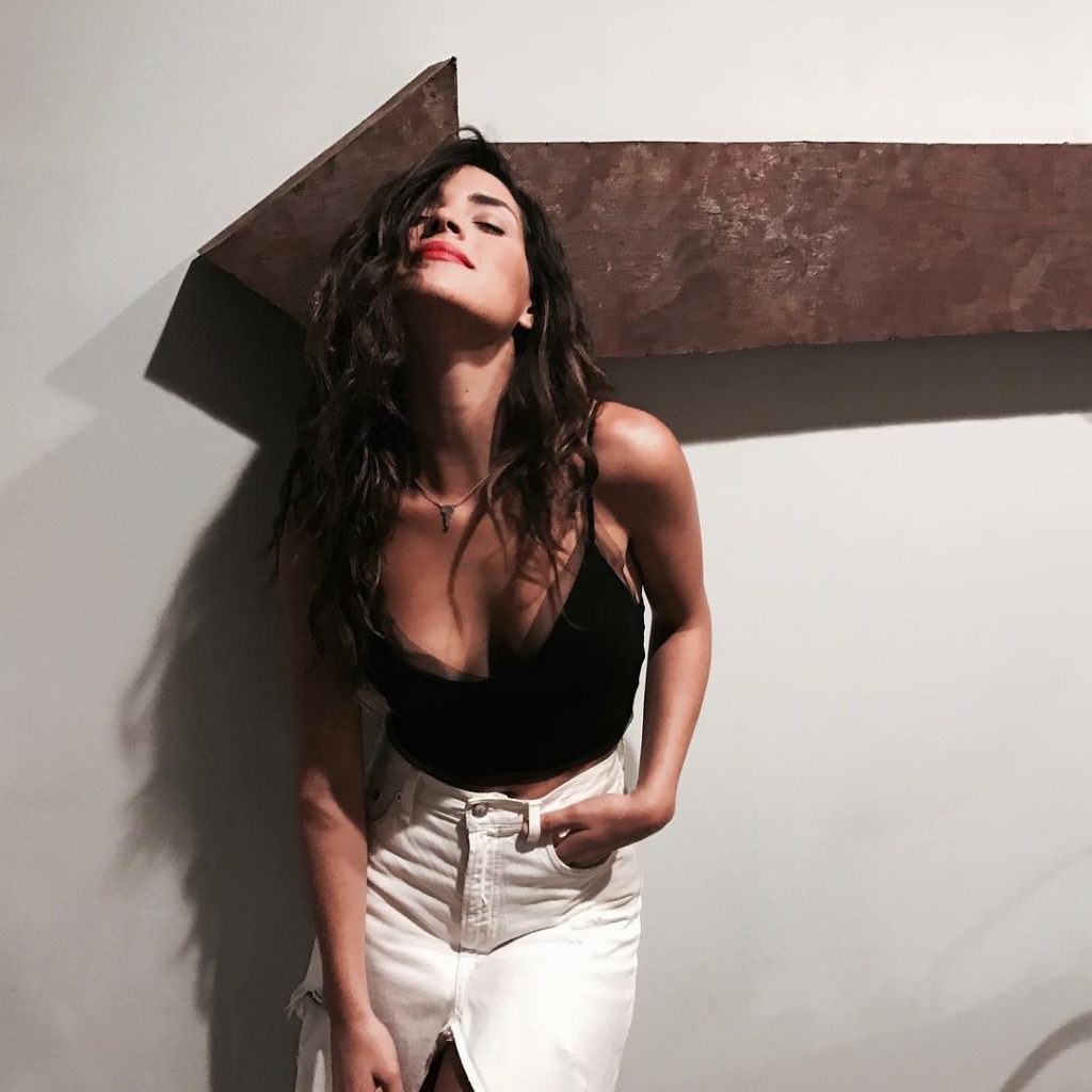 60 Sexy and Hot Adria Arjona Pictures – Bikini, Ass, Boobs 20