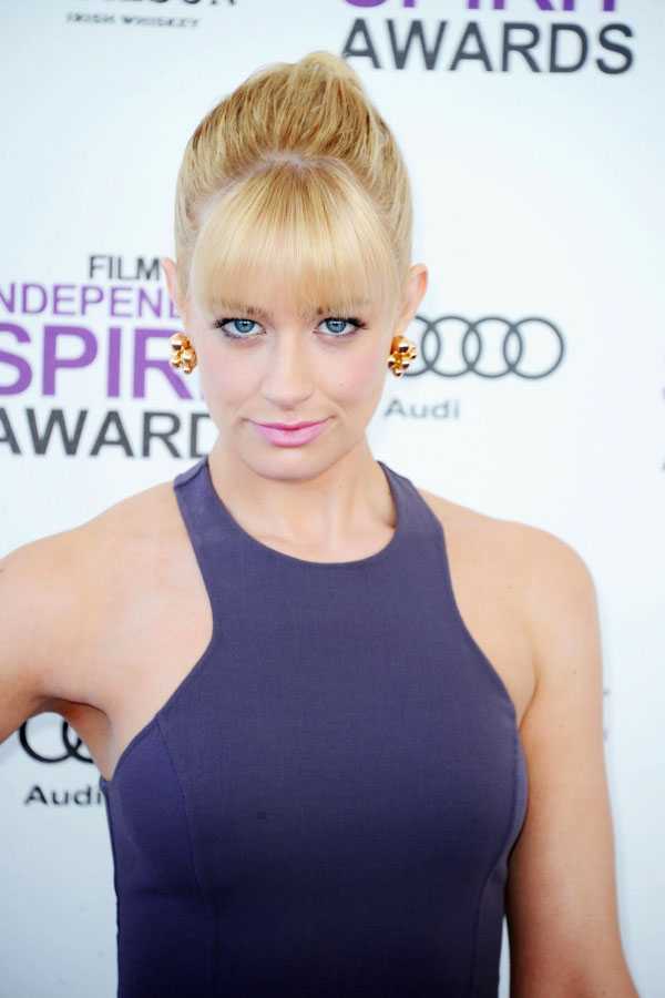40 Sexy and Hot Beth Behrs Pictures – Bikini, Ass, Boobs 316