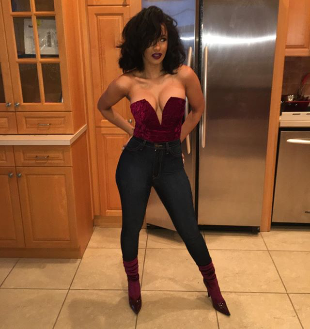 60 Sexy and Hot of Cardi B Pictures – Bikini, Ass, Boobs 49