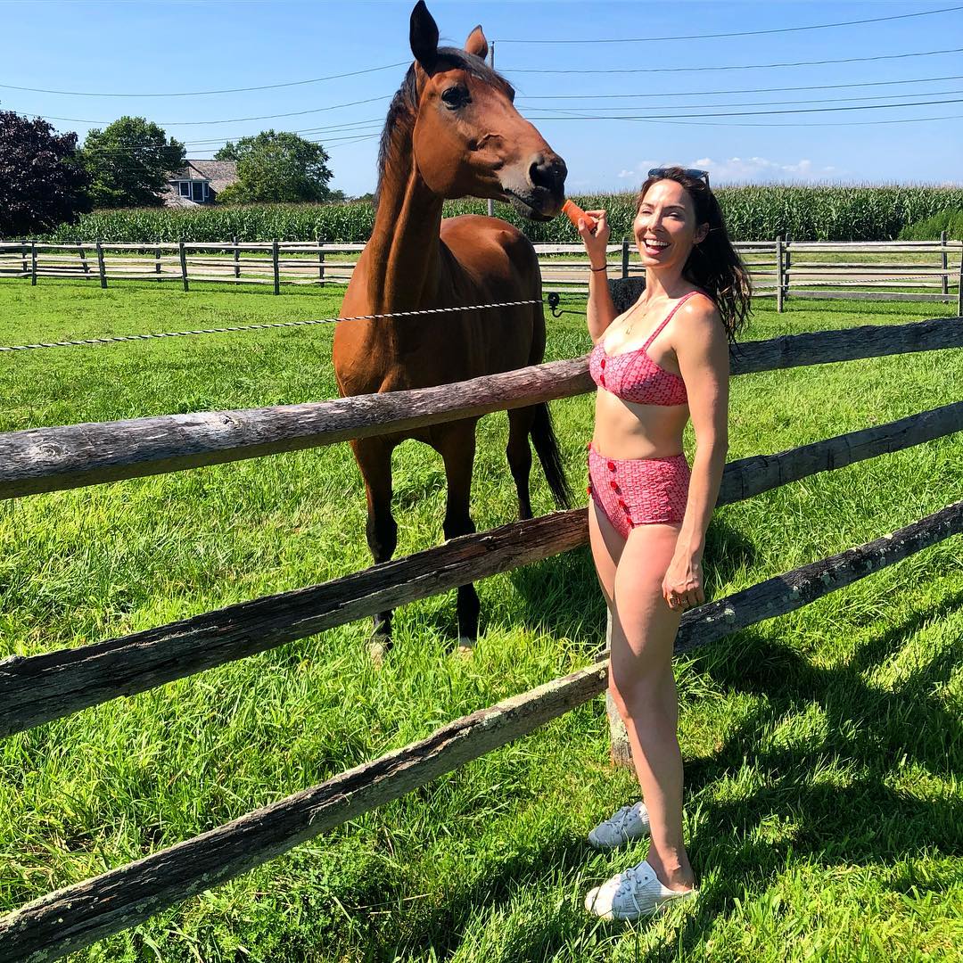 Whitney Cummings with Horse