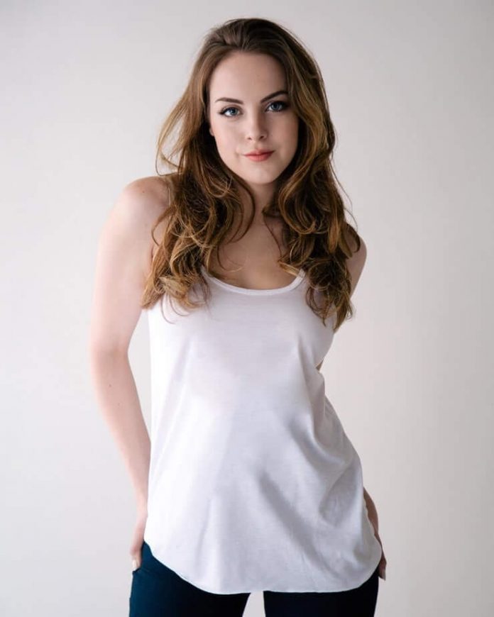 51 Elizabeth Gillies Nude Pictures Make Her A Wondrous Thing 25