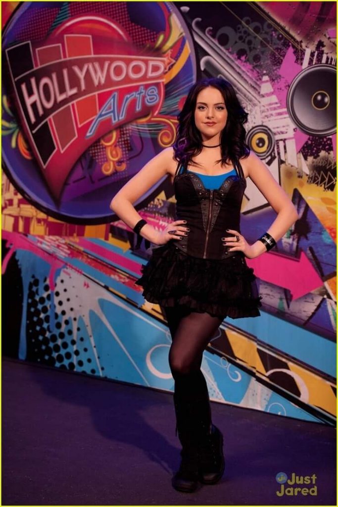 51 Elizabeth Gillies Nude Pictures Make Her A Wondrous Thing 14