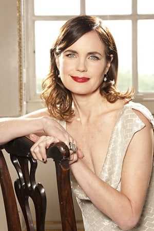 Elizabeth McGovern topless