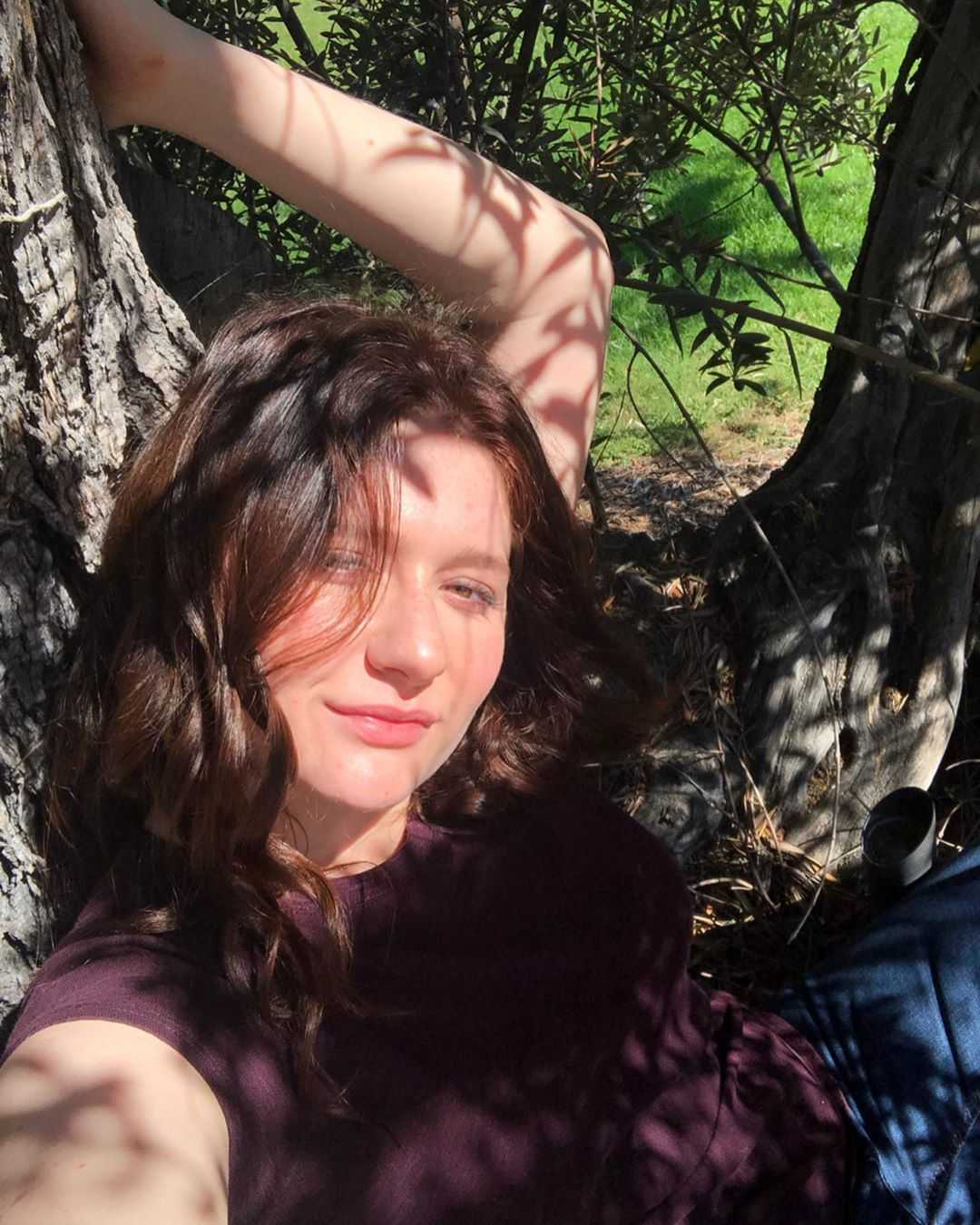 70+ Hot Pictures Of Emma Kenney From Shameless 18