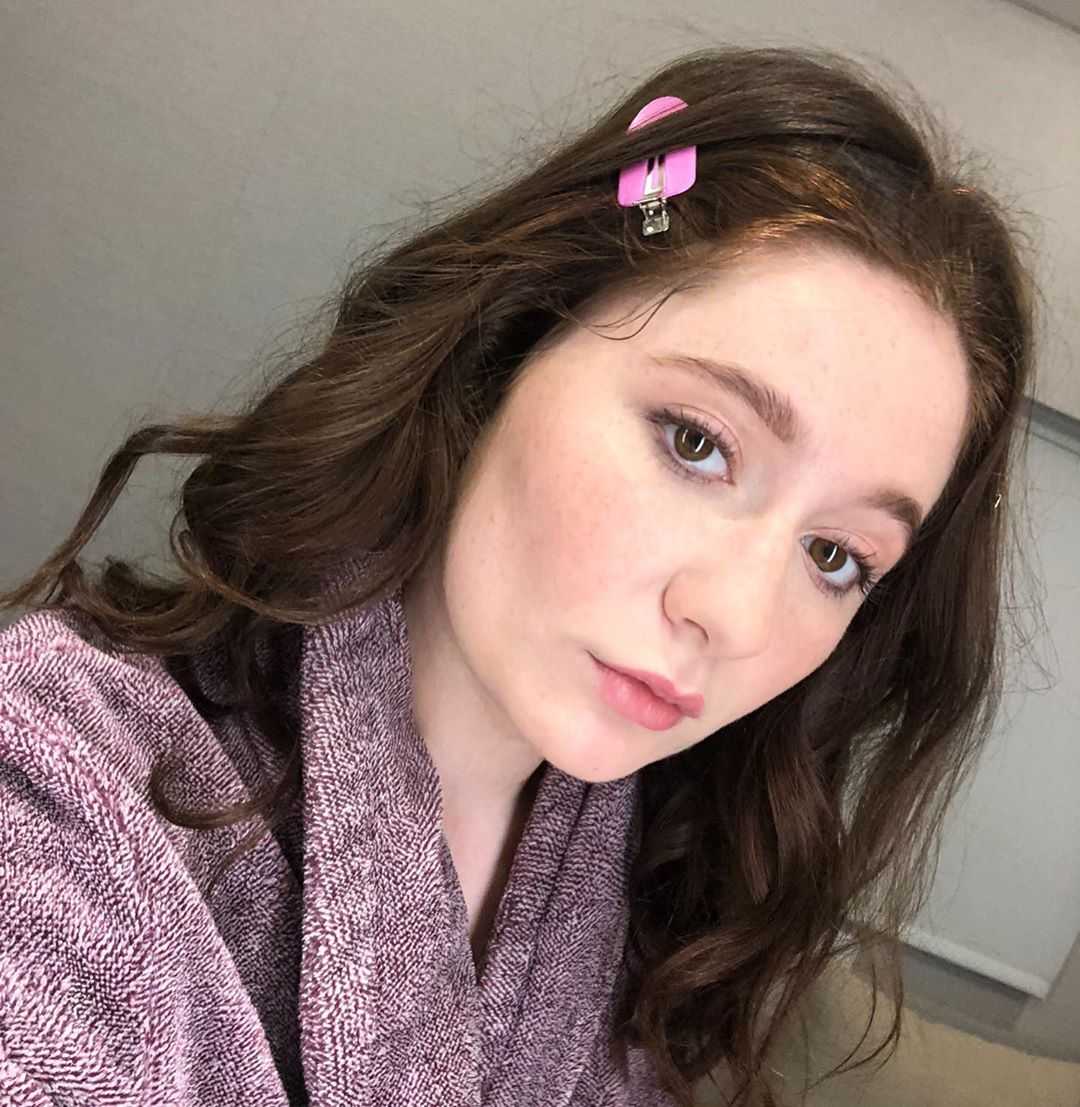 70+ Hot Pictures Of Emma Kenney From Shameless 63
