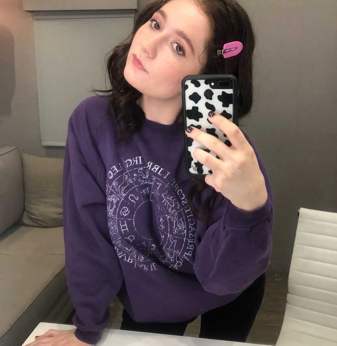 70+ Hot Pictures Of Emma Kenney From Shameless 26