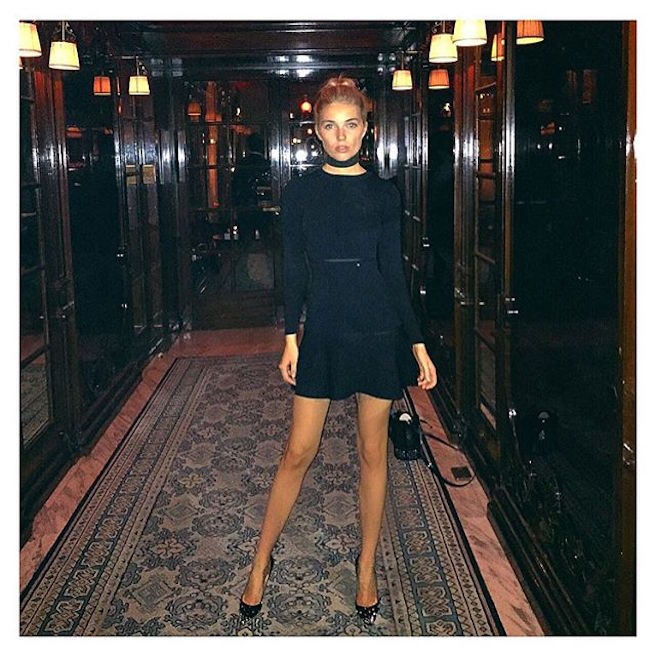 Georgia Martin-Instagirl-Instagram-Sexy-Jolie-Canon-Fille-Femme-Blonde-Mannequin-Elite-Mode-UK-Brittanique-Bikini-effronte-05
