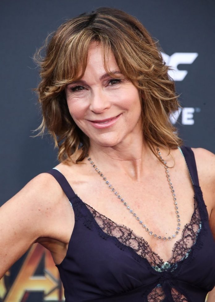 49 Jennifer Grey Nude Pictures Are Sure To Keep You Motivated 14