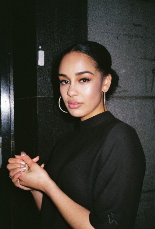 Jorja Smith hot women