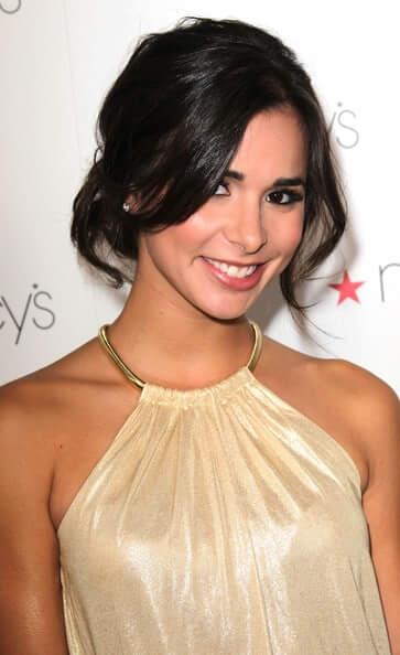 49 Josie Loren Nude Pictures Which Are Sure To Keep You Charmed With Her Charisma 6