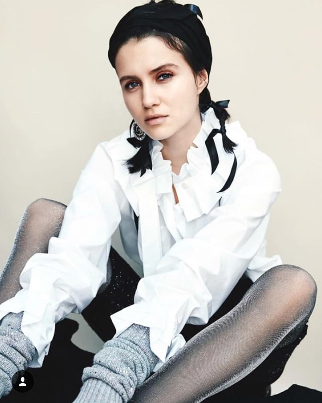 Julia Goldani Telles on Photoshoot