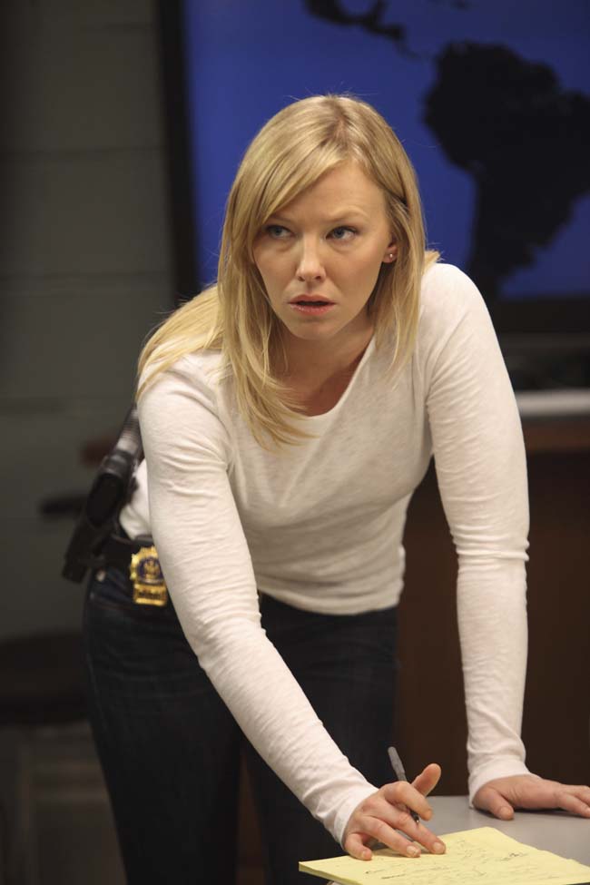 49 Kelli Giddish Nude Pictures Which Will Cause You To Succumb To Her 423