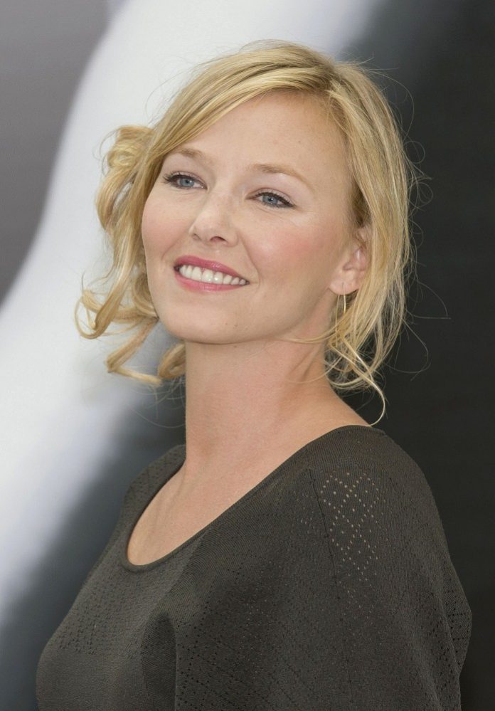 49 Kelli Giddish Nude Pictures Which Will Cause You To Succumb To Her 178