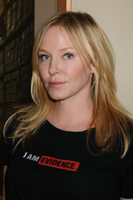49 Kelli Giddish Nude Pictures Which Will Cause You To Succumb To Her 10