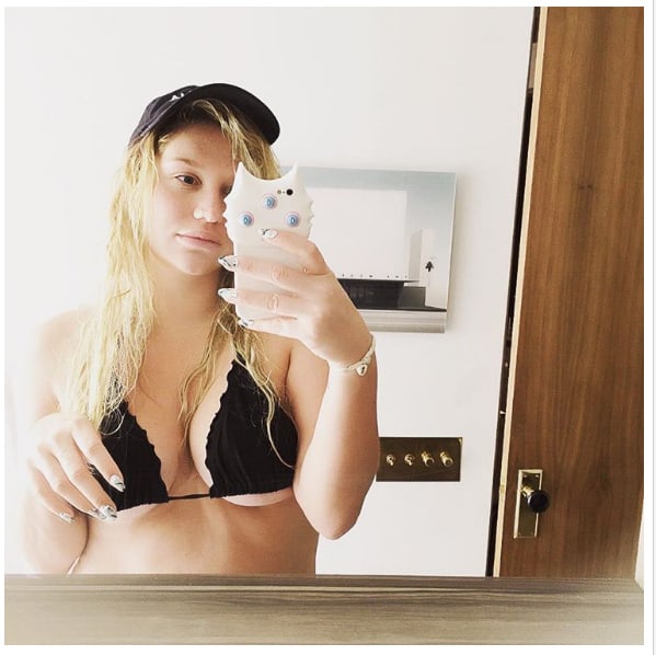 51 Kesha Nude Pictures Are Genuinely Spellbinding And Awesome 9