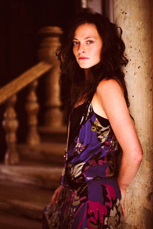 49 Lara Pulver Nude Pictures Will Make You Crave For More 460