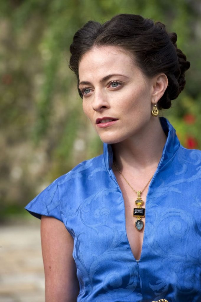 49 Lara Pulver Nude Pictures Will Make You Crave For More 16
