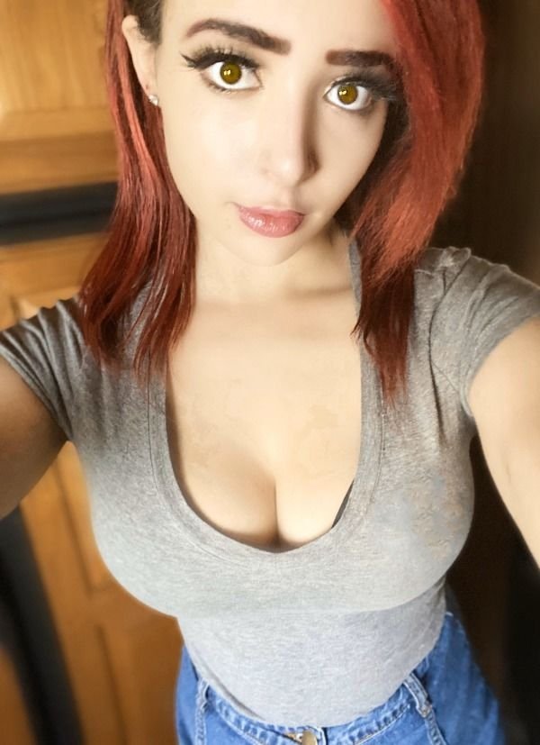 54 Sexy Redheaded Beauties 399