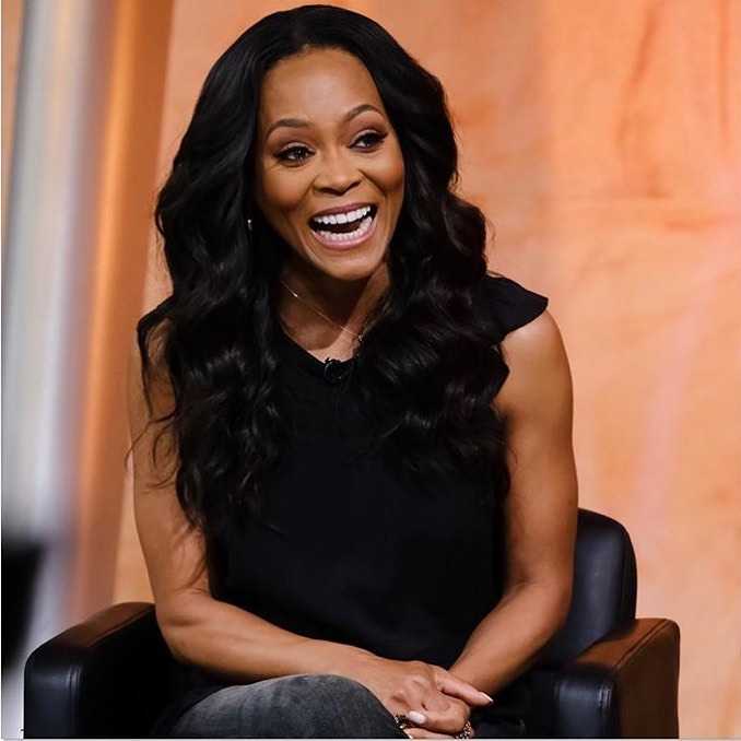 51 Robin Givens Nude Pictures Will Drive You Quickly Captivated With This Attractive Lady 20