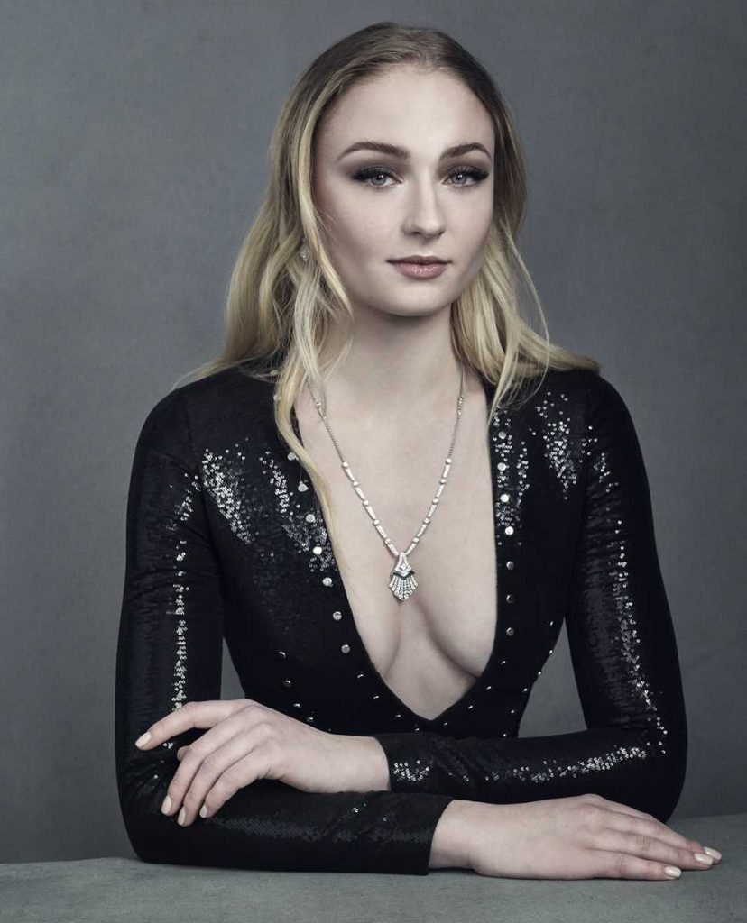 45 Sexy and Hot of Sophie Turner Pictures – Bikini, Ass, Boobs 440