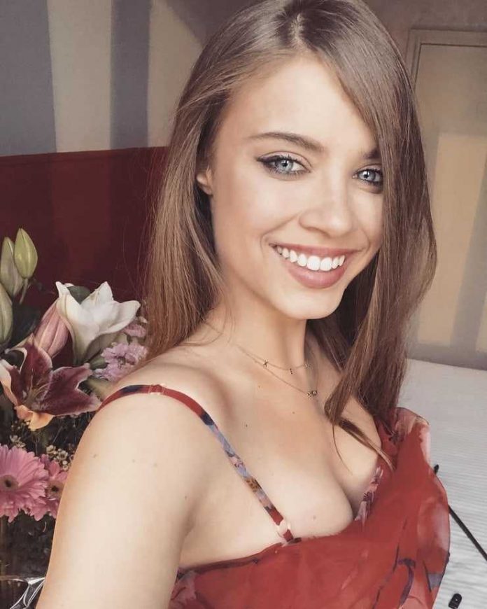 49 Xenia Tchoumitcheva Nude Pictures Which Make Sure To Leave You Spellbound 23