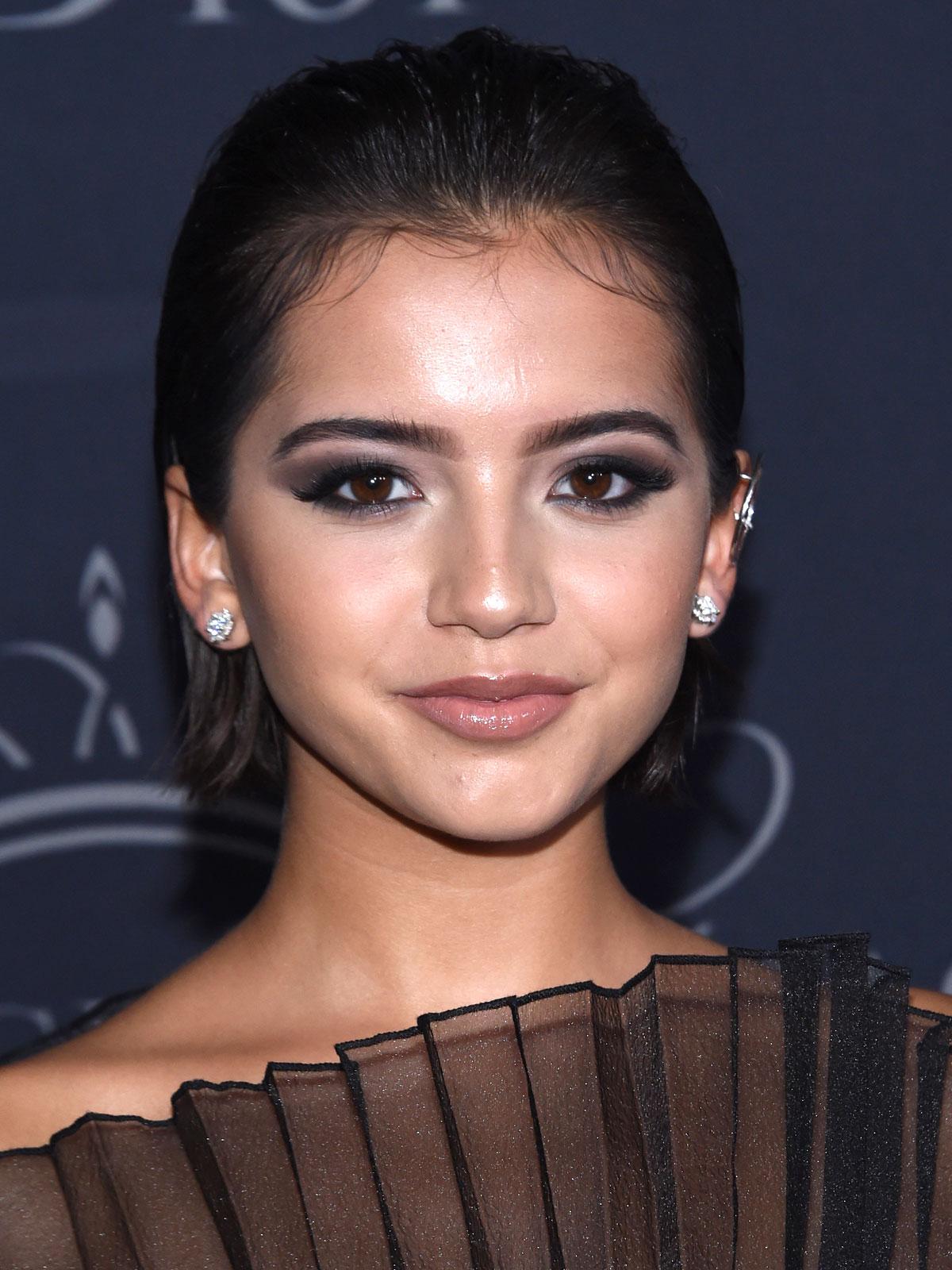 70+ Hot Pictures Of Isabela Moner Which Will Rock Your World 21