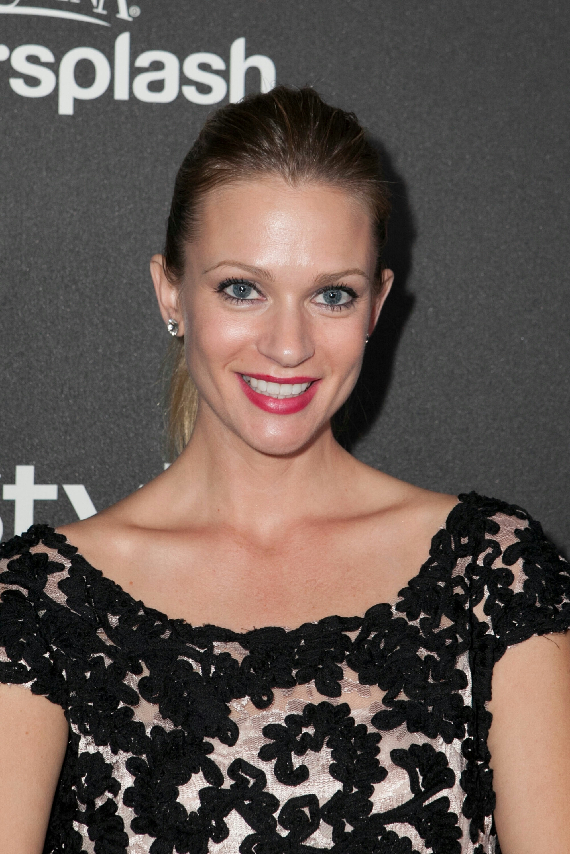 a.j. cook beautiful