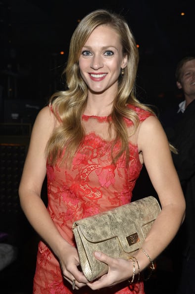 a.j. cook hottie look