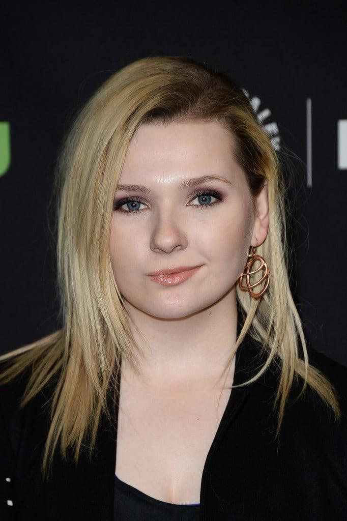 70+ Hot Pictures Of Abigail Breslin Are Epitome Of Sexiness 17