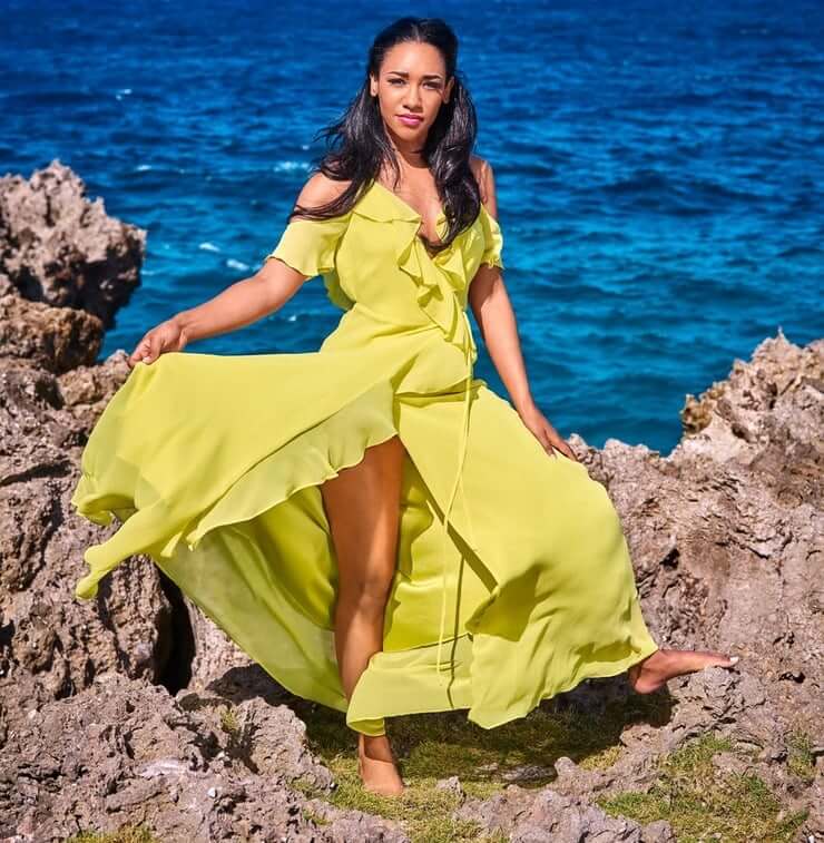 70+ Hot Pictures Of Candice Patton Who Plays Iris West In Flash TV Series 387