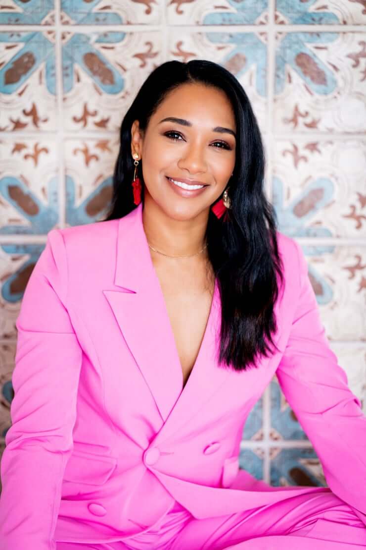 70+ Hot Pictures Of Candice Patton Who Plays Iris West In Flash TV Series 21