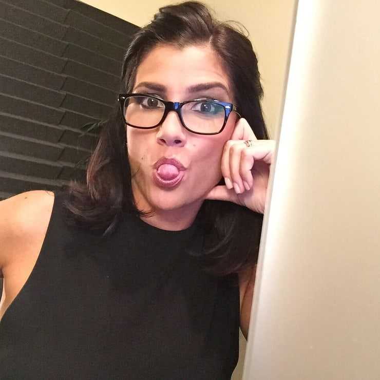70+ Hot Pictures Of Dana Loesch Are So Damn Sexy That We Don’t Deserve Her 526