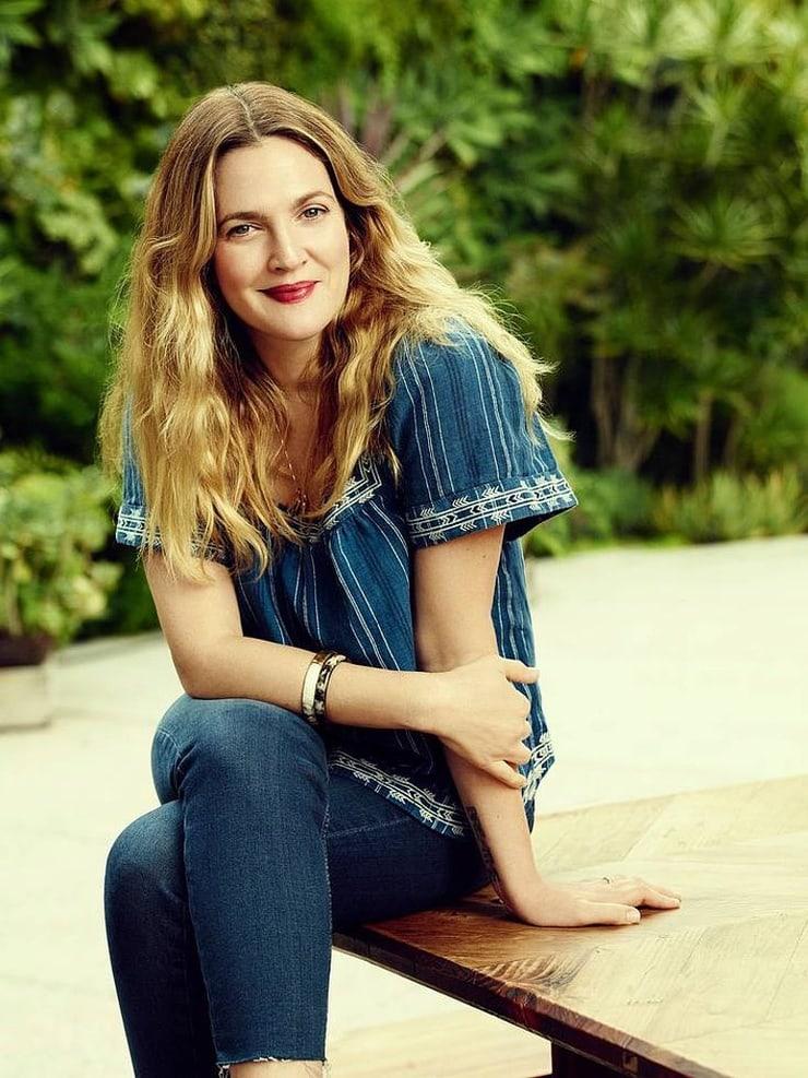 70+ Hot Pictures Of Drew Barrymore Are Too Damn Sexy To Handle 23