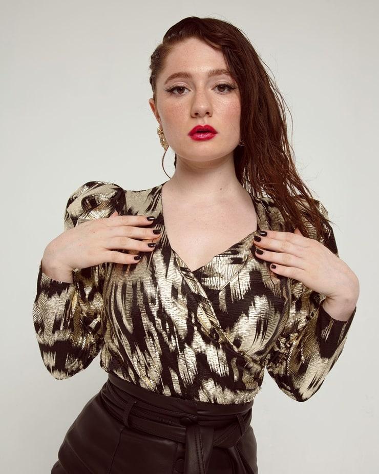 70+ Hot Pictures Of Emma Kenney From Shameless 32