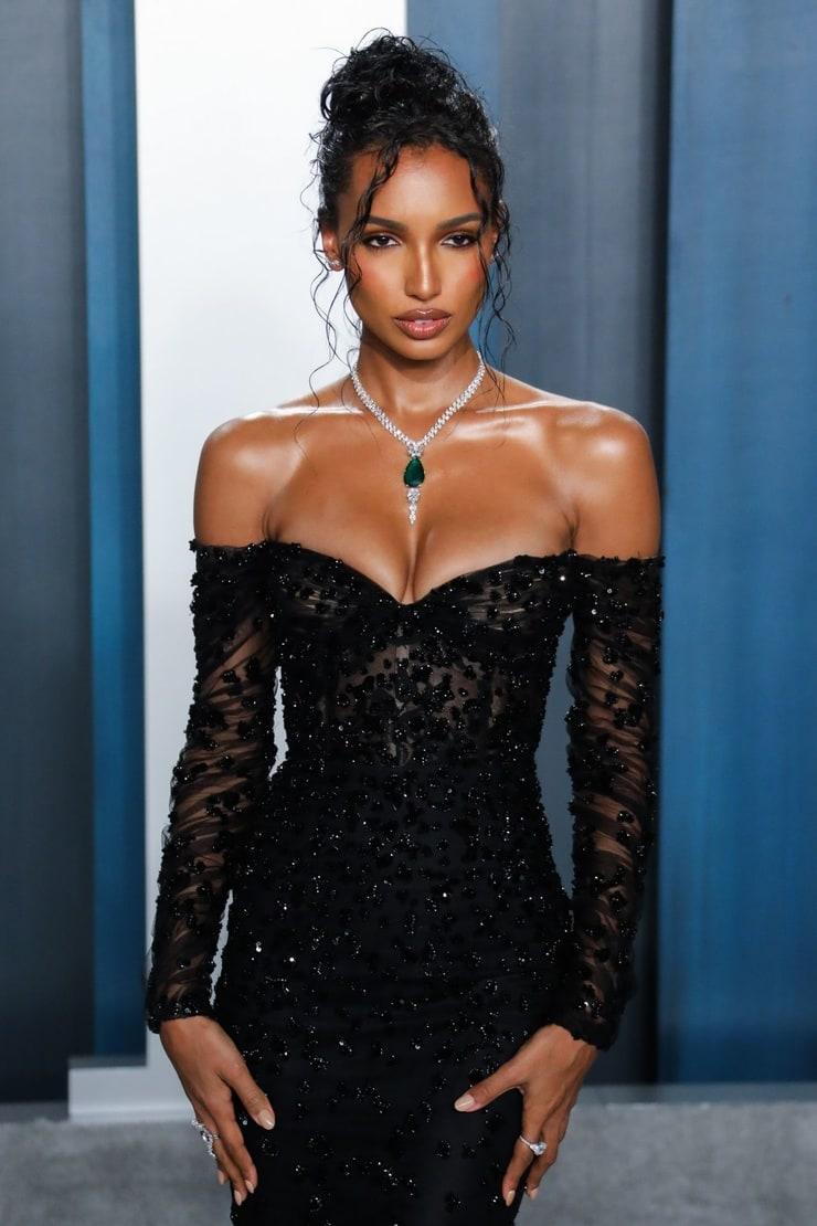 61 Sexy Jasmine Tookes Boobs Pictures Will Cause You To Lose Your Psyche 21