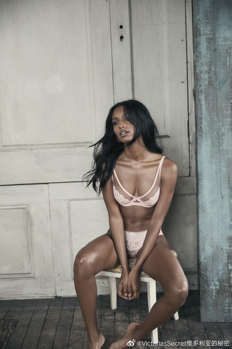 61 Sexy Jasmine Tookes Boobs Pictures Will Cause You To Lose Your Psyche 40