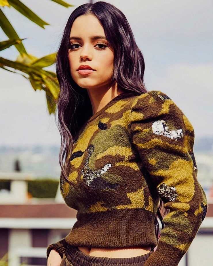 70+ Hot Pictures Of Jenna Ortega Nude Are Here To Take Your Breath Away 400