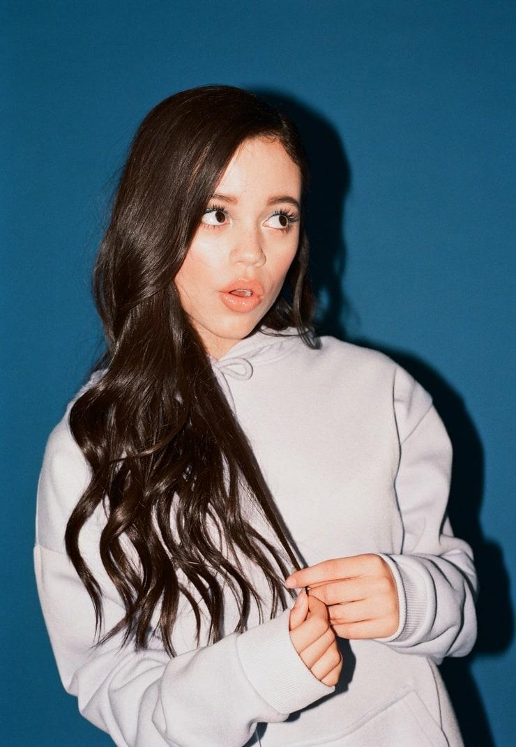 70+ Hot Pictures Of Jenna Ortega Nude Are Here To Take Your Breath Away 407