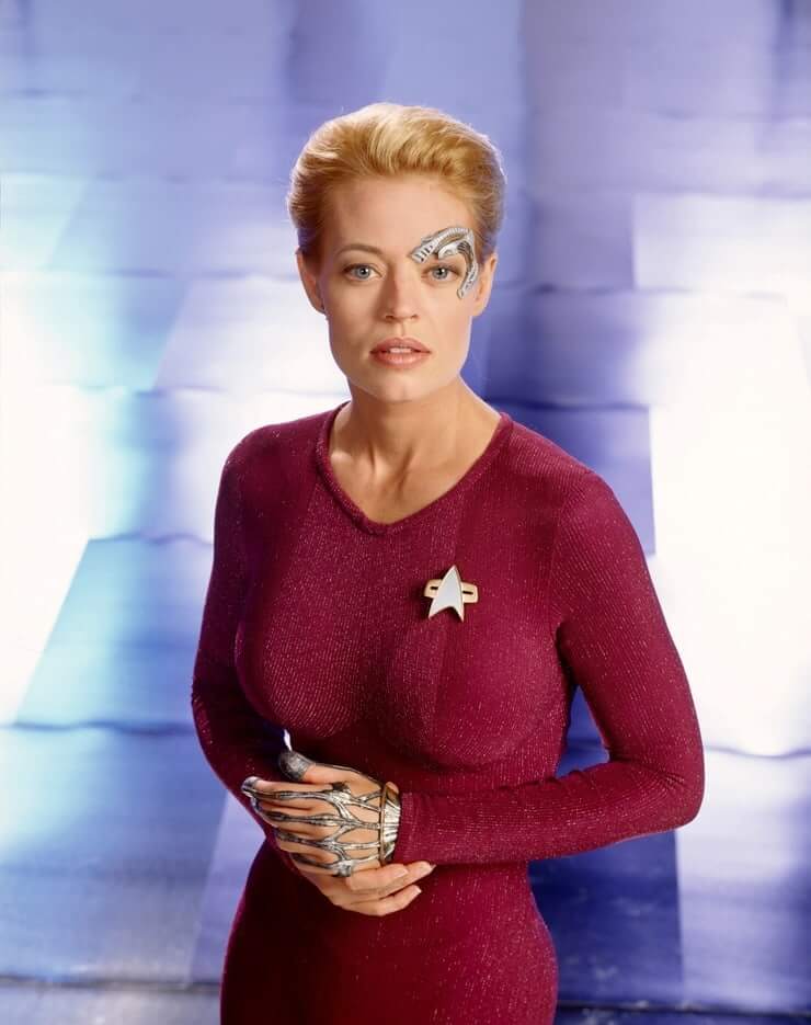 61 Sexy Jeri Ryan Boobs Pictures Which Will Make You Slobber For Her 25