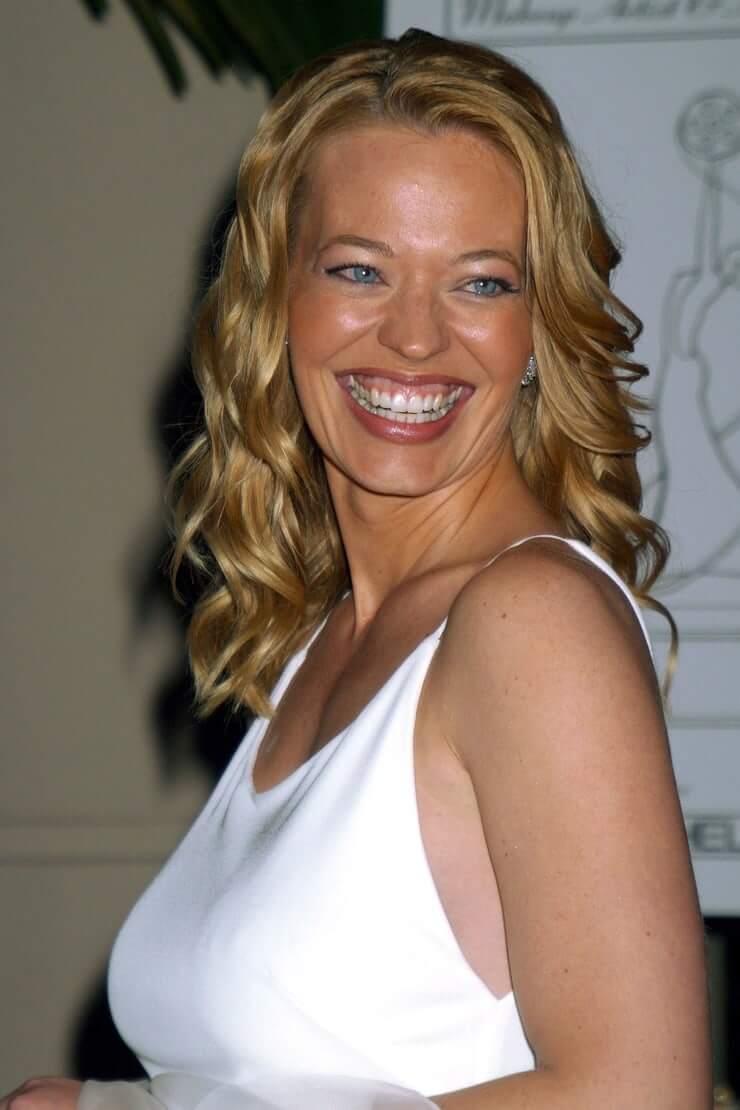 61 Sexy Jeri Ryan Boobs Pictures Which Will Make You Slobber For Her 21
