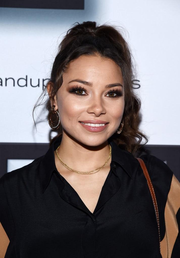 70+ Hot Pictures Of Jessica Parker Kennedy Which Will Make Your Day A Win 19