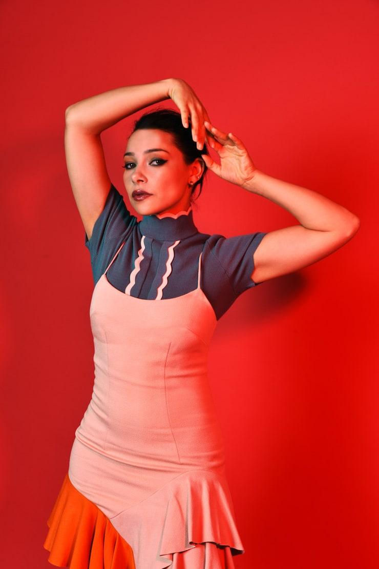 70+ Hot Pictures Of Jessica Parker Kennedy Which Will Make Your Day A Win 21