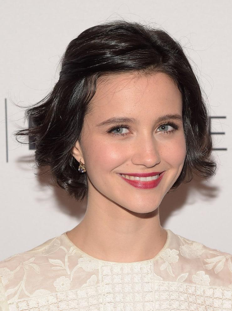 55 Hot Pictures Of Julia Goldani Telles Will Get You All Sweating 6