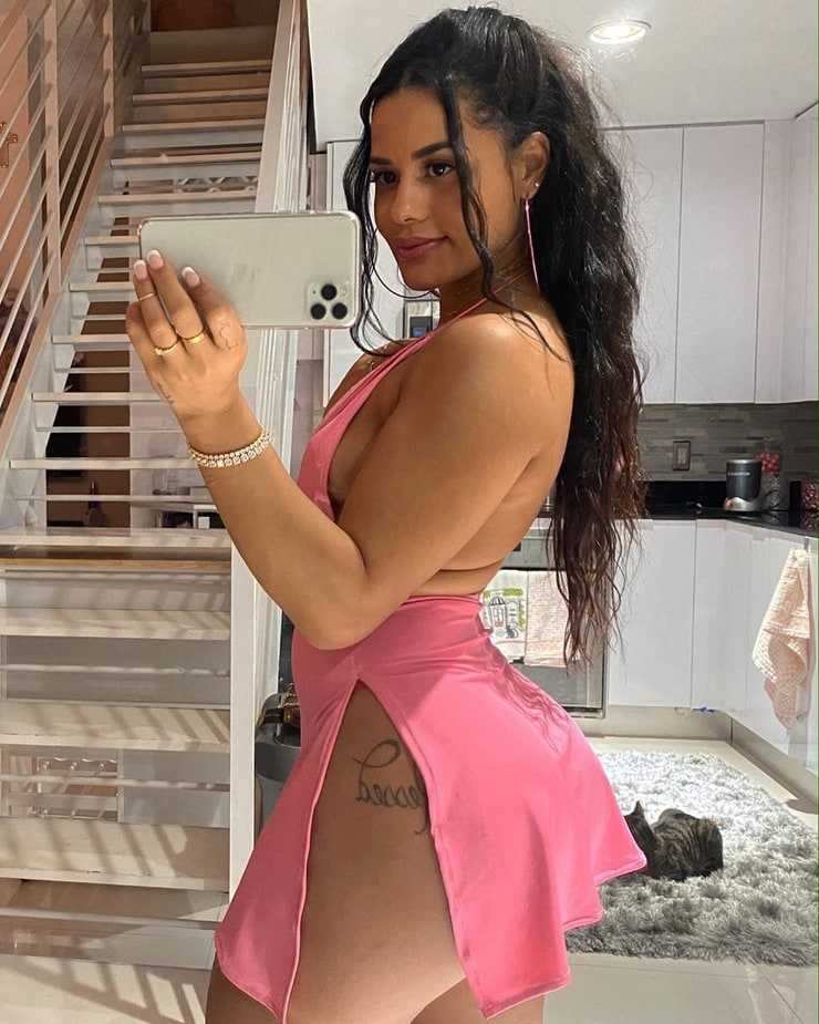 61 Sexy Katya Elise Henry Boobs Pictures Are A Charm For Her Fans 419