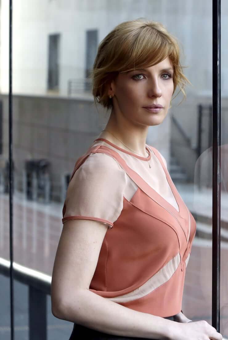 70+ Hot Pictures Of Kelly Reilly Which Are Really A Sexy Slice From Heaven 291