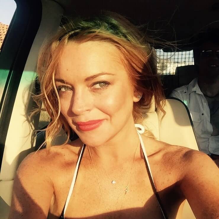 70+ Hot Pictures Of Lindsay Lohan Which Will Make You Drool For Her 11
