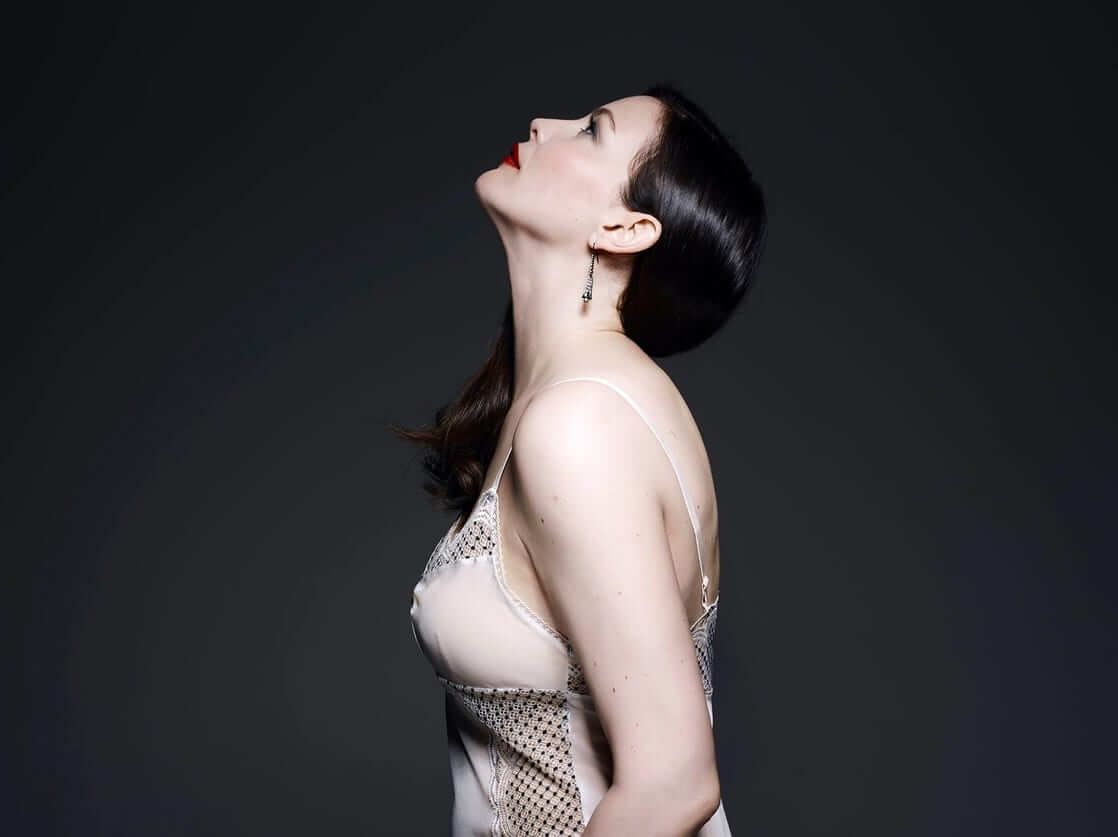 61 Sexy Liv Tyler Boobs Pictures That Will Make Your Heart Pound For Her 6