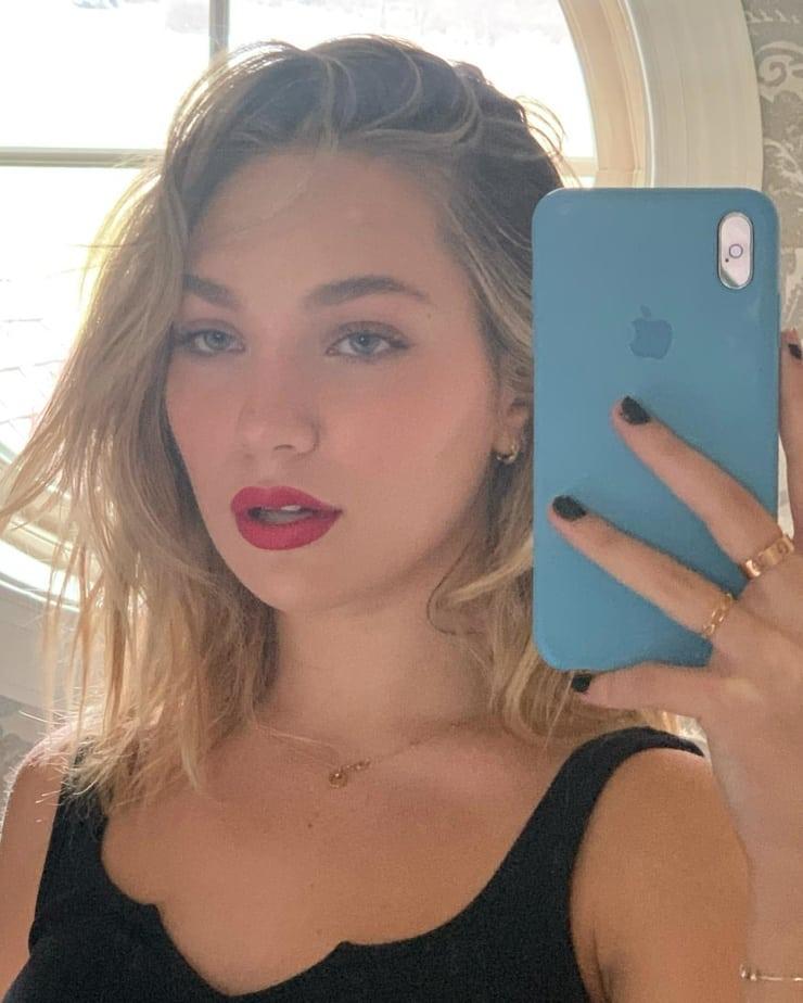 70+ Hot Pictures Of Maddie Ziegler Prove That She Is As Sexy As Can Be 17